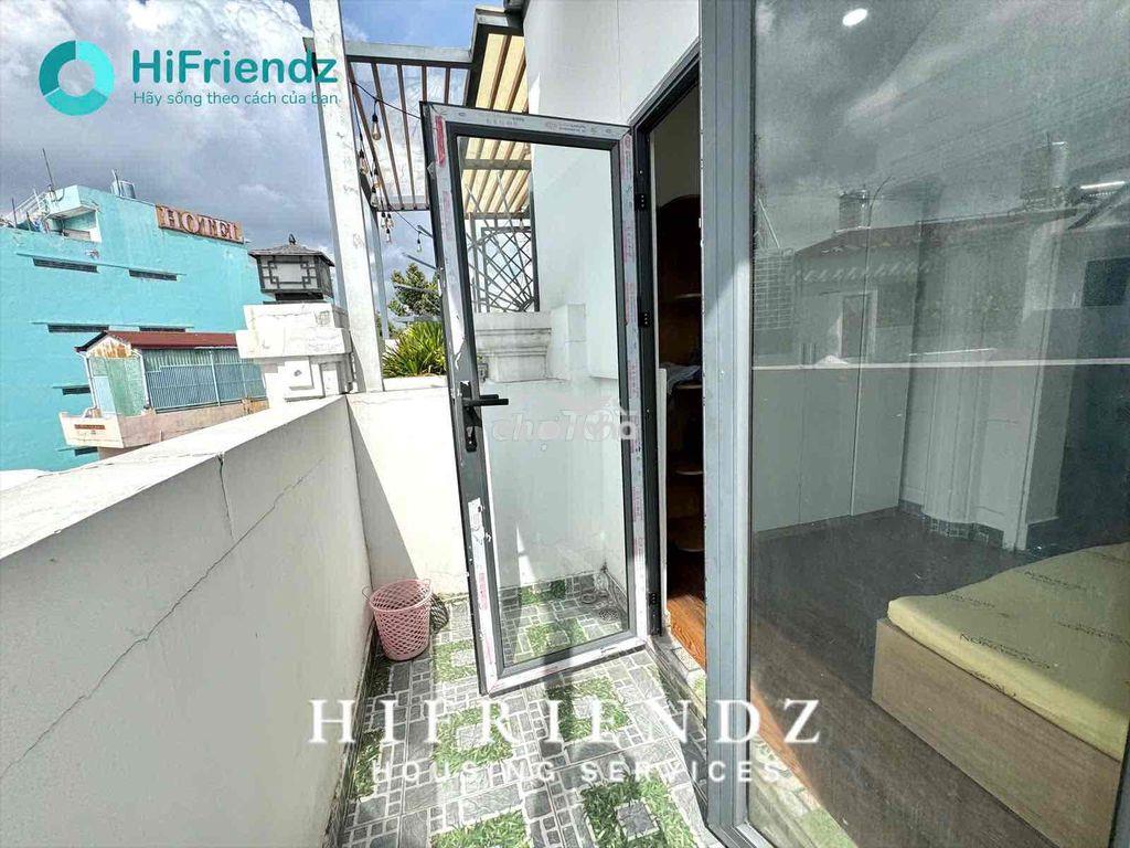 Studio ban công dạng tách bếp full nội thất ngay ngã tư ga - 3
