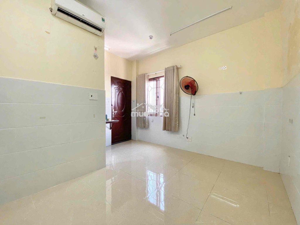 Cuối đường hoa sữa, đi bộ 3 phút ra phan xích long - 2