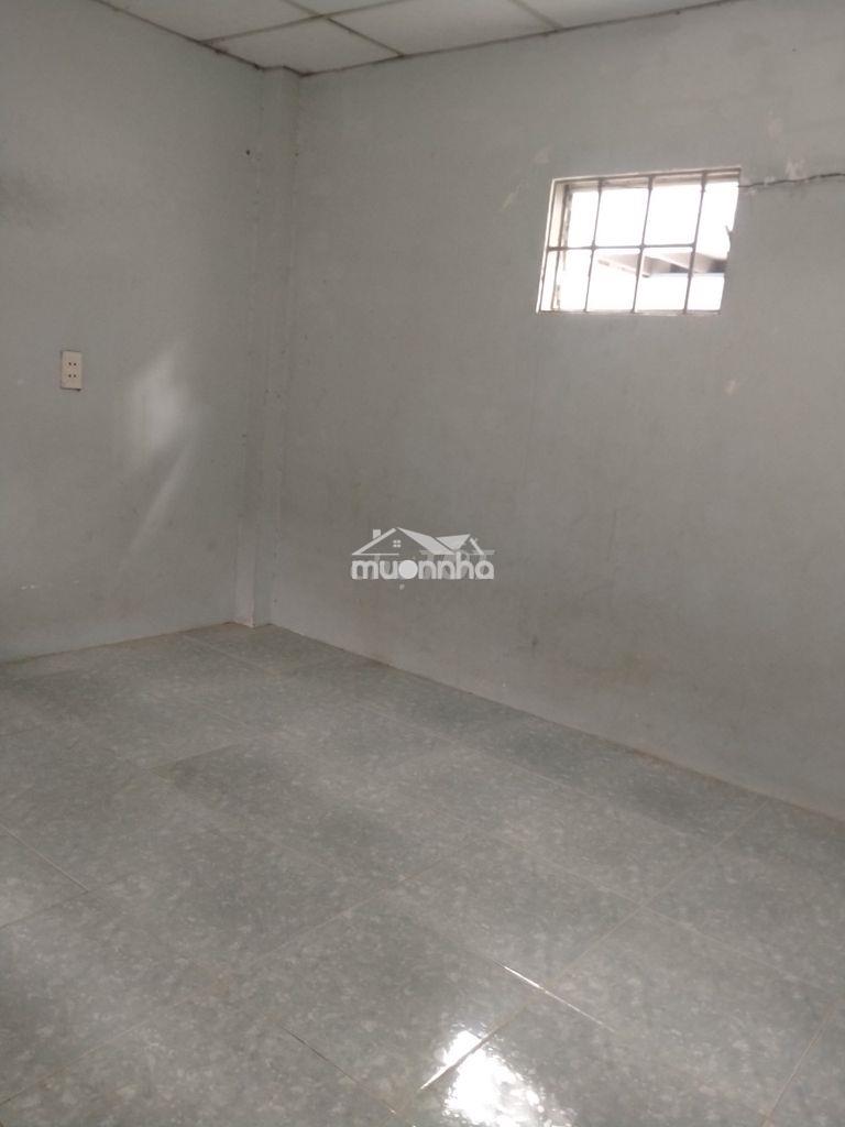 Phòng 12m2 có gác lửng ngay trường th nguyễn thái bình q12 - 3