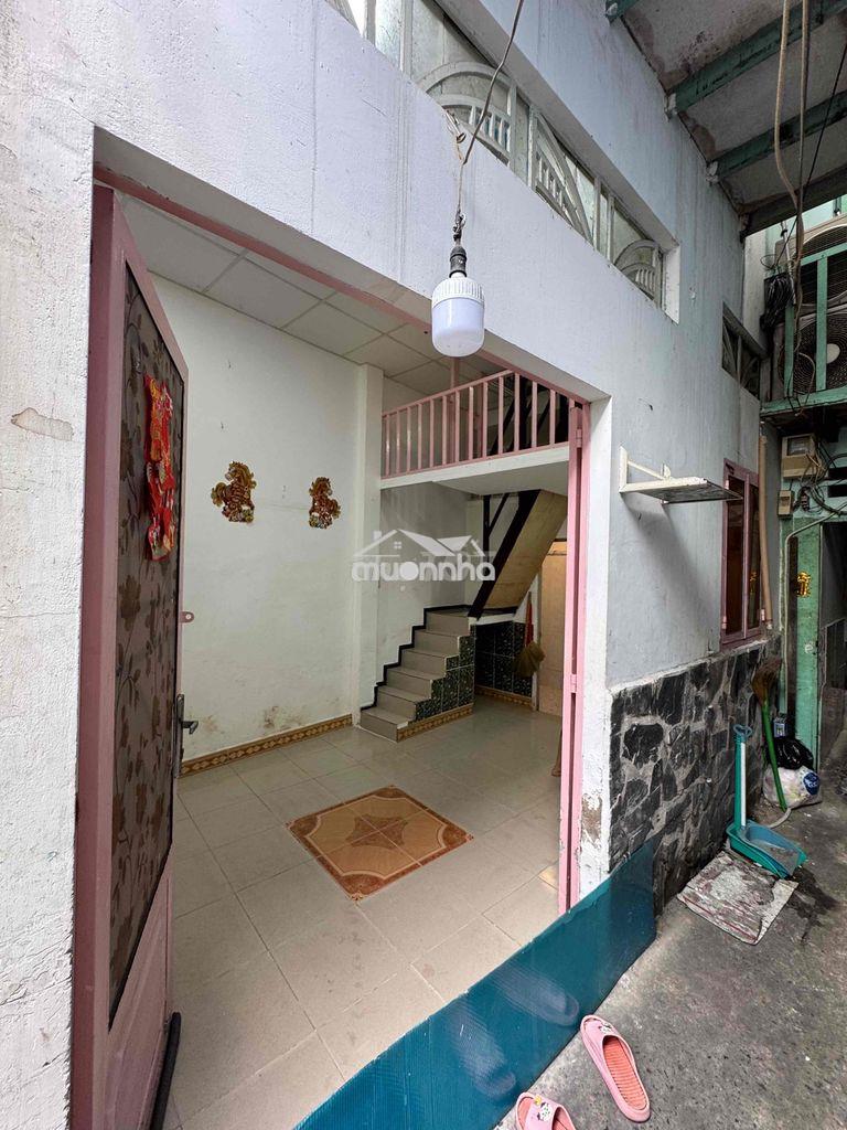 Cho thuê nhà nguyên căn giá chỉ : 5,5 tr/ tháng