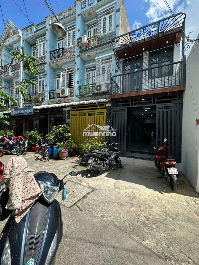 Shc mới kdc 100% hẻm trước mặt 6m