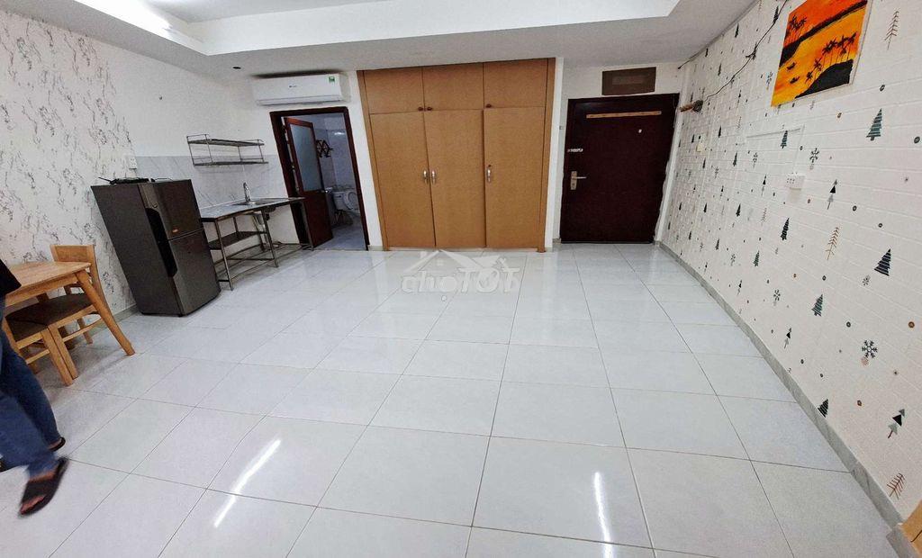 Phòng trọ rộng 3 người ở, full nt, giá 5tr - 2