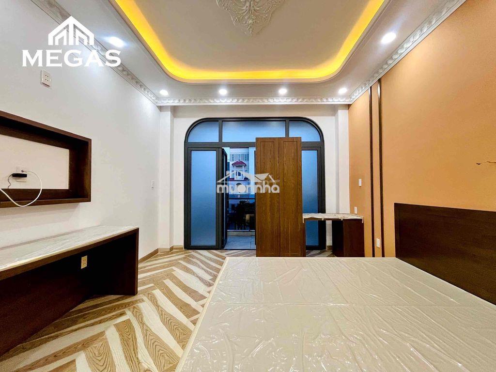Khai trương chdv siêu đẹp ban công full nội thất mặt tiền đường lớn - 4