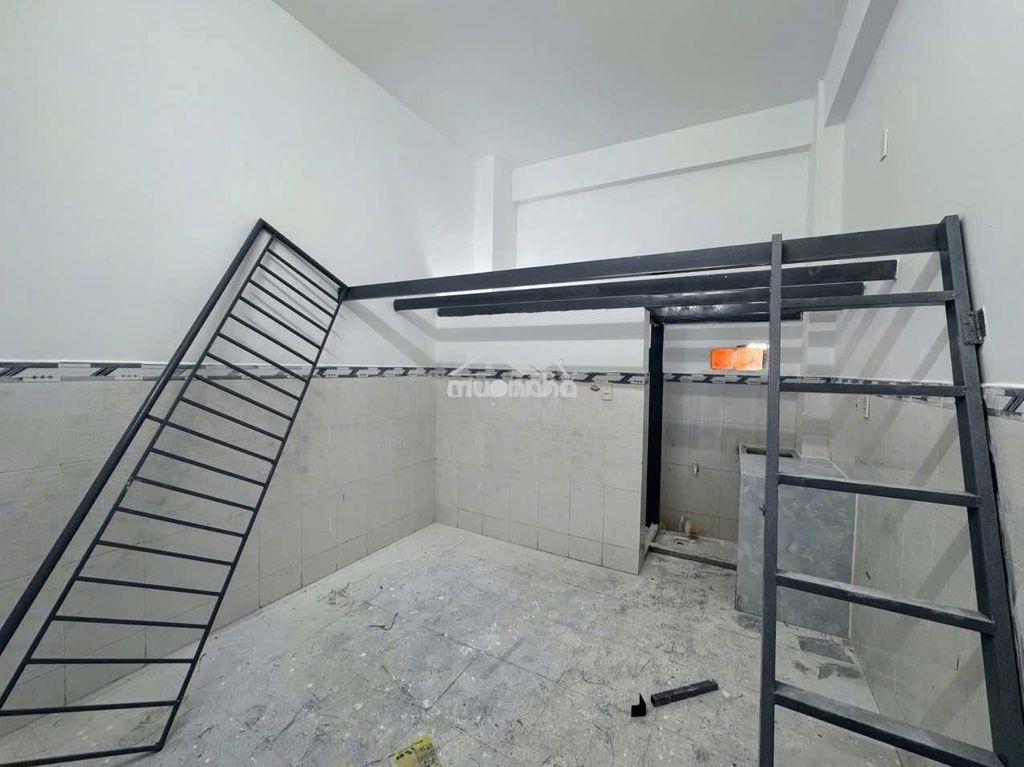 Khai trương tòa nhà mới cho học sinh , sinh viên - 2