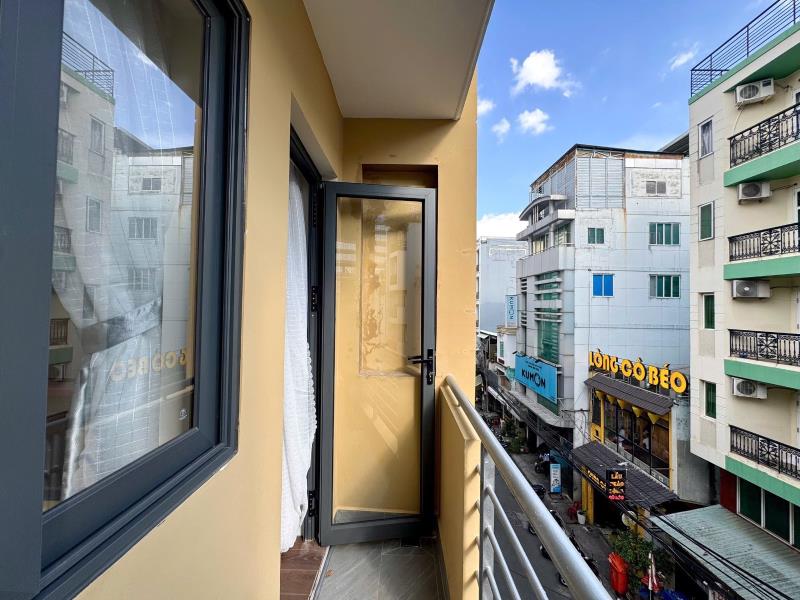 Cho thuê căn hộ balcony mới 100% ngay cầu ba son - đài truyền hình - svđ hoa lư - thảo cầm viên - 4