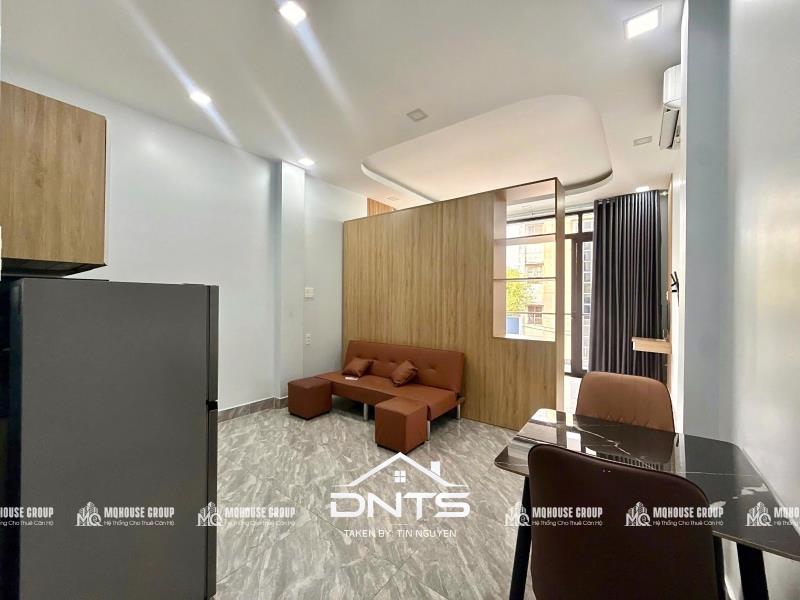 Cho thuê căn hộ 1 phòng ngủ balcony - thang máy - chợ bà chiểu - đh văn lang - ngã tư hàng xanh - cầu bông - 3