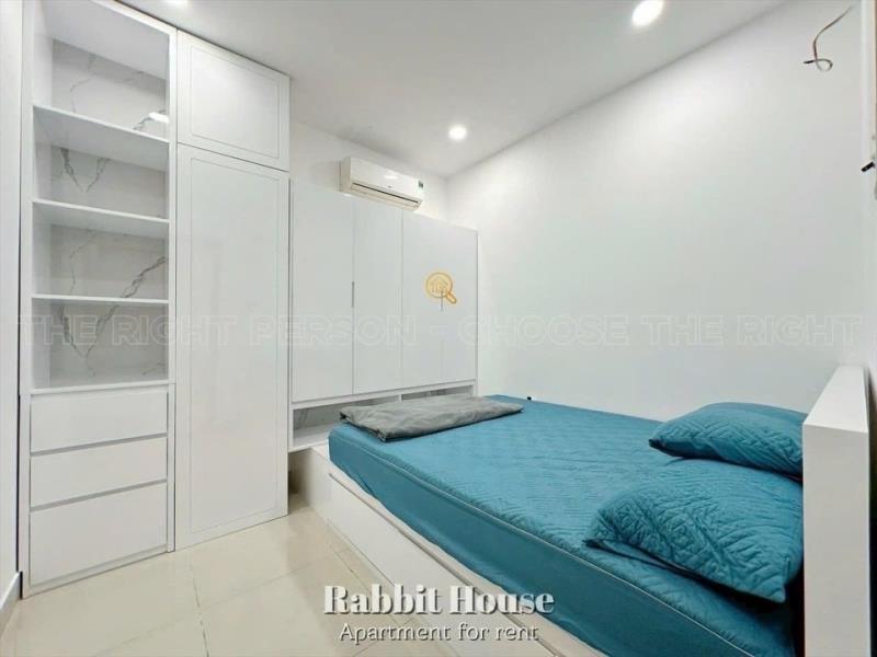 Cho thuê căn hộ 2 phòng ngủ luxury rộng 70m2 ngay landmark 81 - metrô văn thánh - ngã tư hàng xanh - đh hutech - hồng bàng - uef - 3
