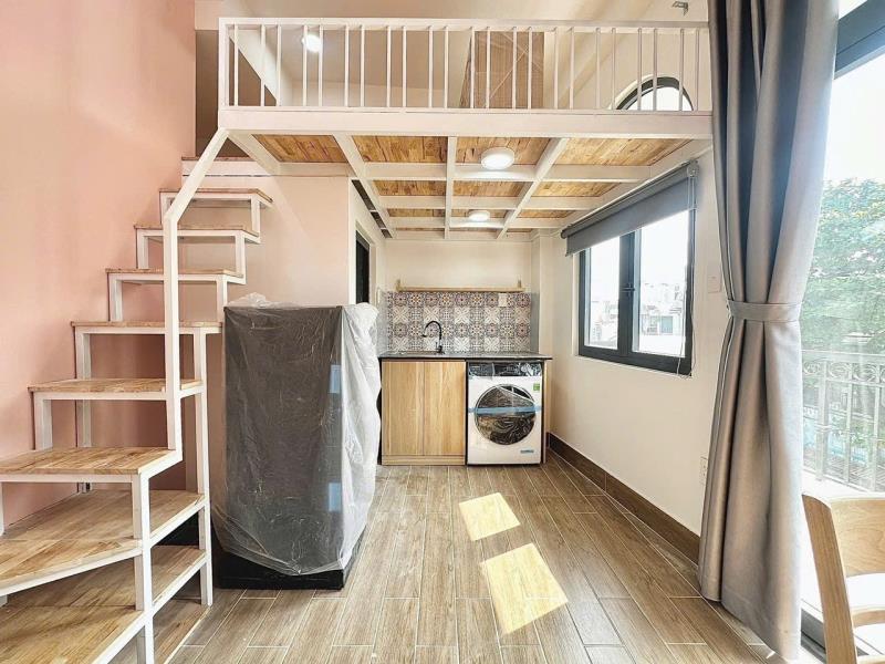 Duplex (có gác) có ban công và máy giặt riêng gần đại học hutech, giao thông vận tải, đại học ngoại thương đường bùi đình tuý, bình thạnh