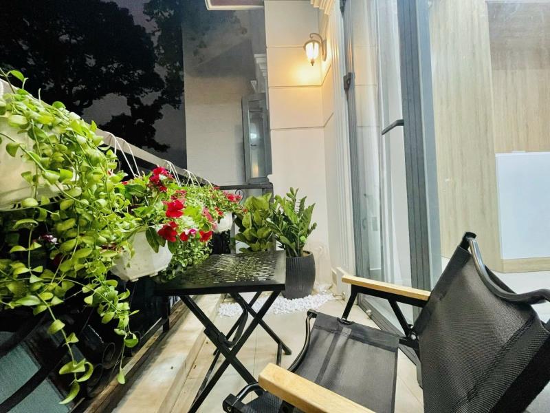 Phòng full nội thất siêu rộng 1 phòng ngủ có ban công hoàng hoa thám gần đh công nghiệp, đh văn lang,...