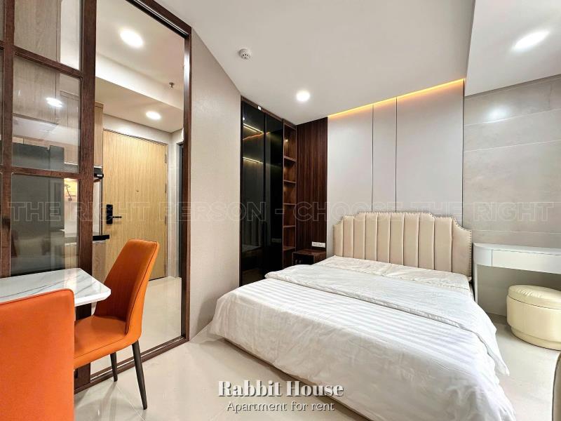 Căn hộ 1pn full new 100% - ban công thoáng - hầm xe thang máy bảo vệ - ngay ngã tư hàng xanh, xung quanh nhiều tiện ích - 4