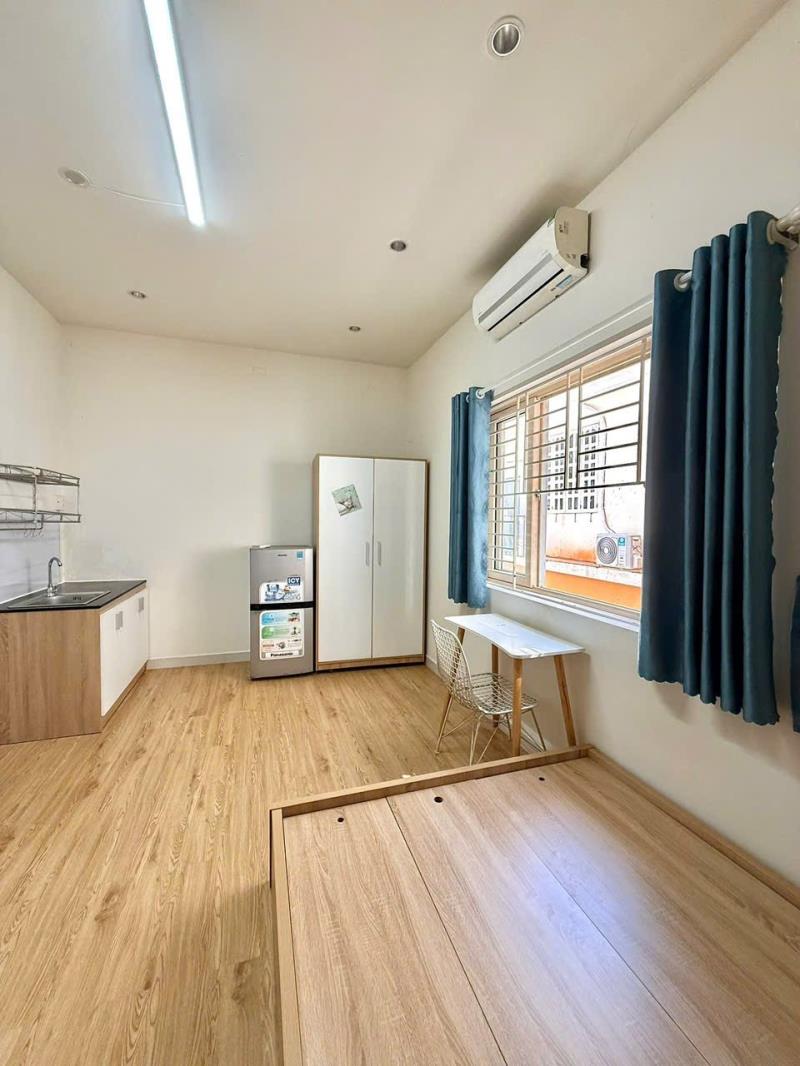 Phòng full nội thất - cửa sổ trời lớn - ngay dh văn lang, iuh - xung quanh nhiều tiện ích - 3