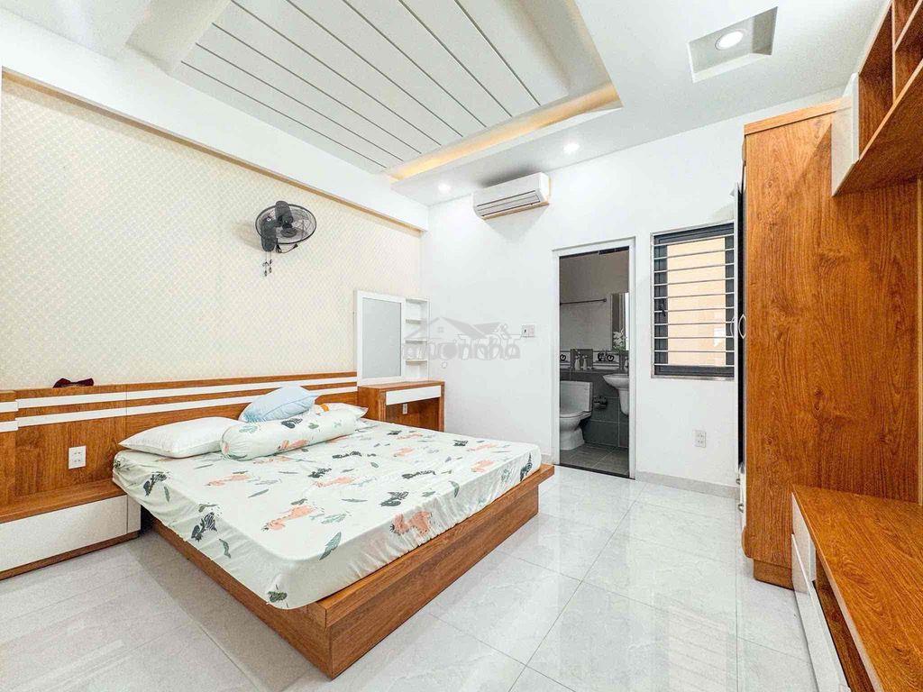 Phòng có ban công giá rẻ full nội thất ngay trung tâm gò vấp ở liền - 4