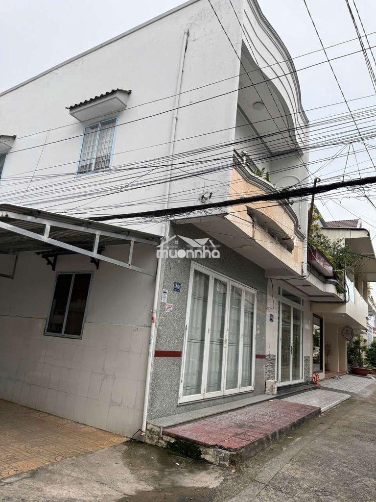 Bán gấp nhà 1 trệt 1 lầu - dt 5x12m - sàn 120m2 - có sân đậu ô tô