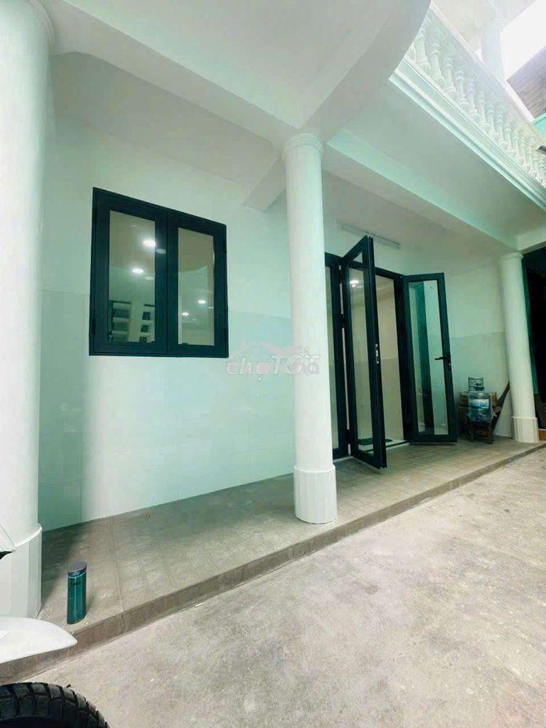 4,1 tỷ - nhà mới ở ngay - chợ thủ đức - 50m2 - nhà 2 tầng 3 phòng ngủ