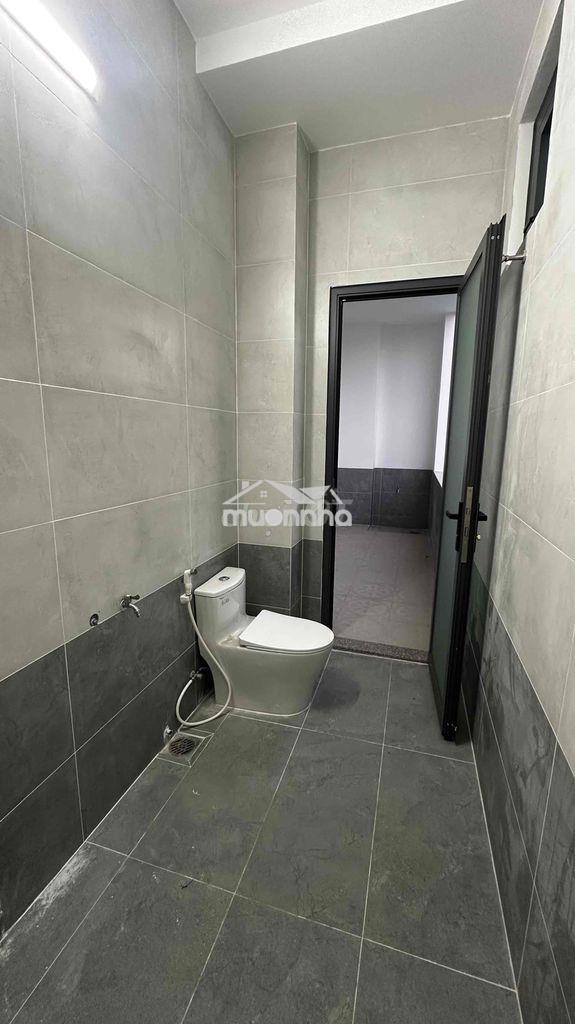 Cho thuê phòng ban công rộng thoáng mát, cửa sổ lớn đón sáng! - 3