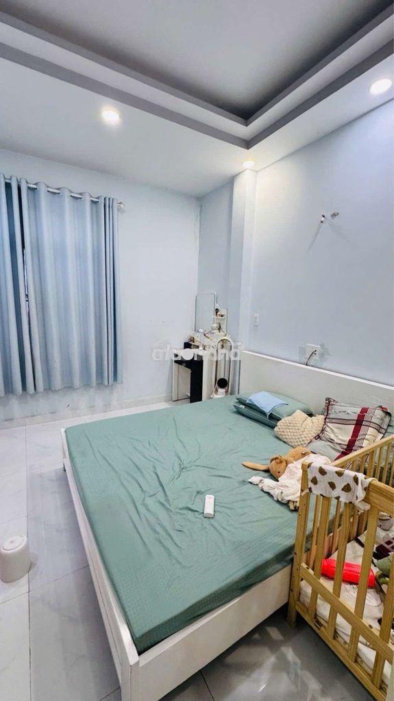 Quang trung - mercedes - hxh - hẻm 1 xẹc, 3 tầng 3pn - 4tỷ...tl - 4