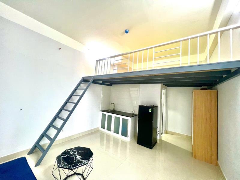 Duolex full nội thất - 35m2 - ban công - ngay dh hutech, uth, hiu, uef - ngã tư hàng xanh - 4