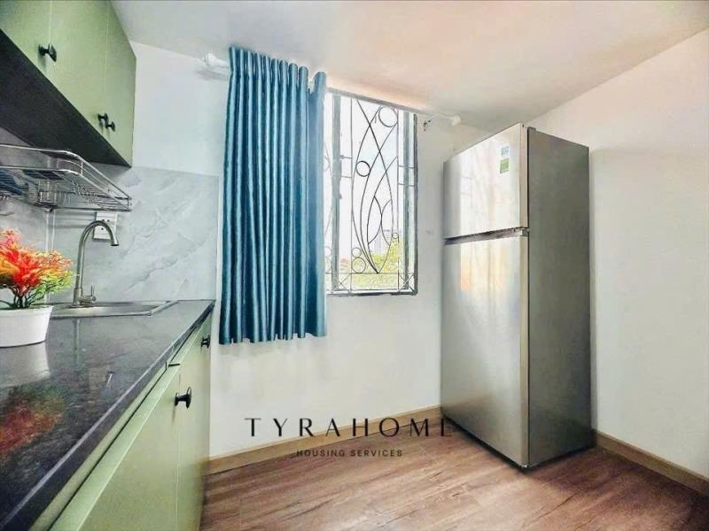 Duplex full nội thất - ban công - hầm xe thang máy - ngay dh hutech, uth, ngoại thương - 5p di chuyển ngã tư hàng xanh - 3