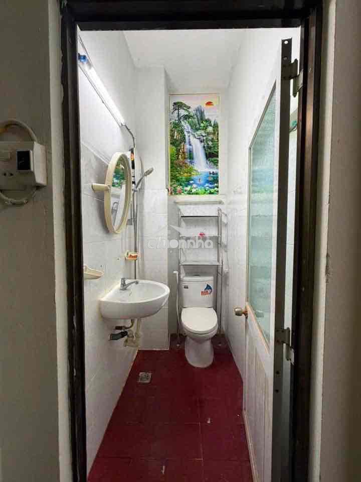 Chính chủ cho thuê phòng q.1 trần hưng đạo hxh tự do 24/24 ful nt 4,78 - 3