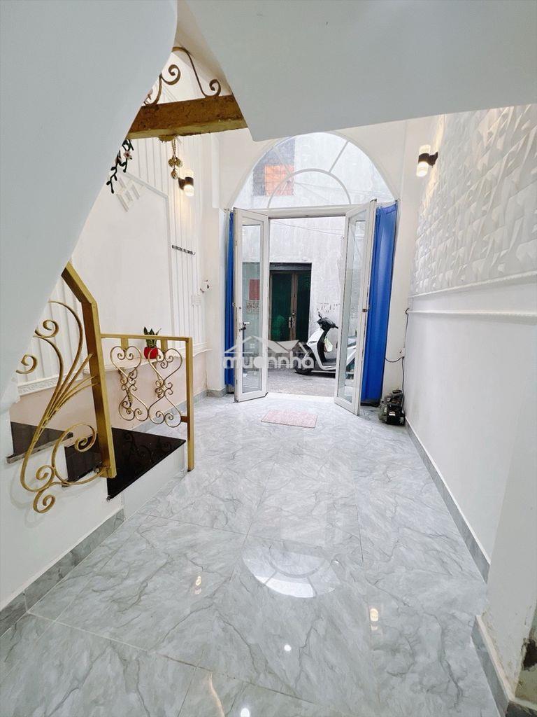 Khánh hội q4- 3 lầu- dtsd 30m2- ko quy hoạch- chỉ 3 tỷ - 2