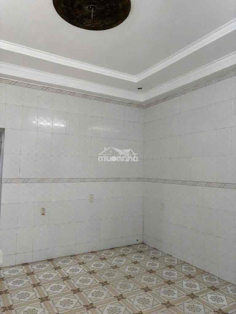 Cho thuê nhà gần mt 4 pn giá tốt - 2