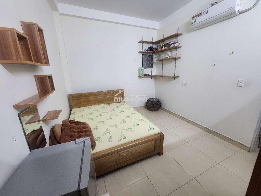 Chỉ 3tr8 full nội thất, bao cả phí, ngay ngã 4 ga - 3