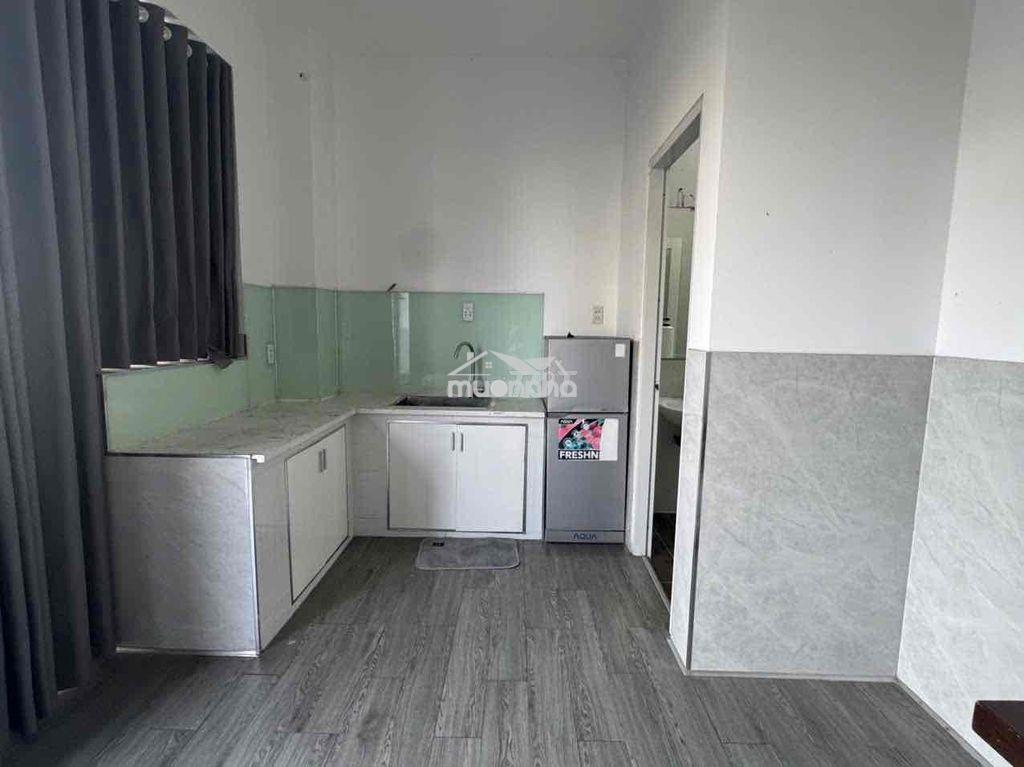 Căn hộ full nội thất, free xe, bếp riêng, ban công, ueh vhu 10p - 3