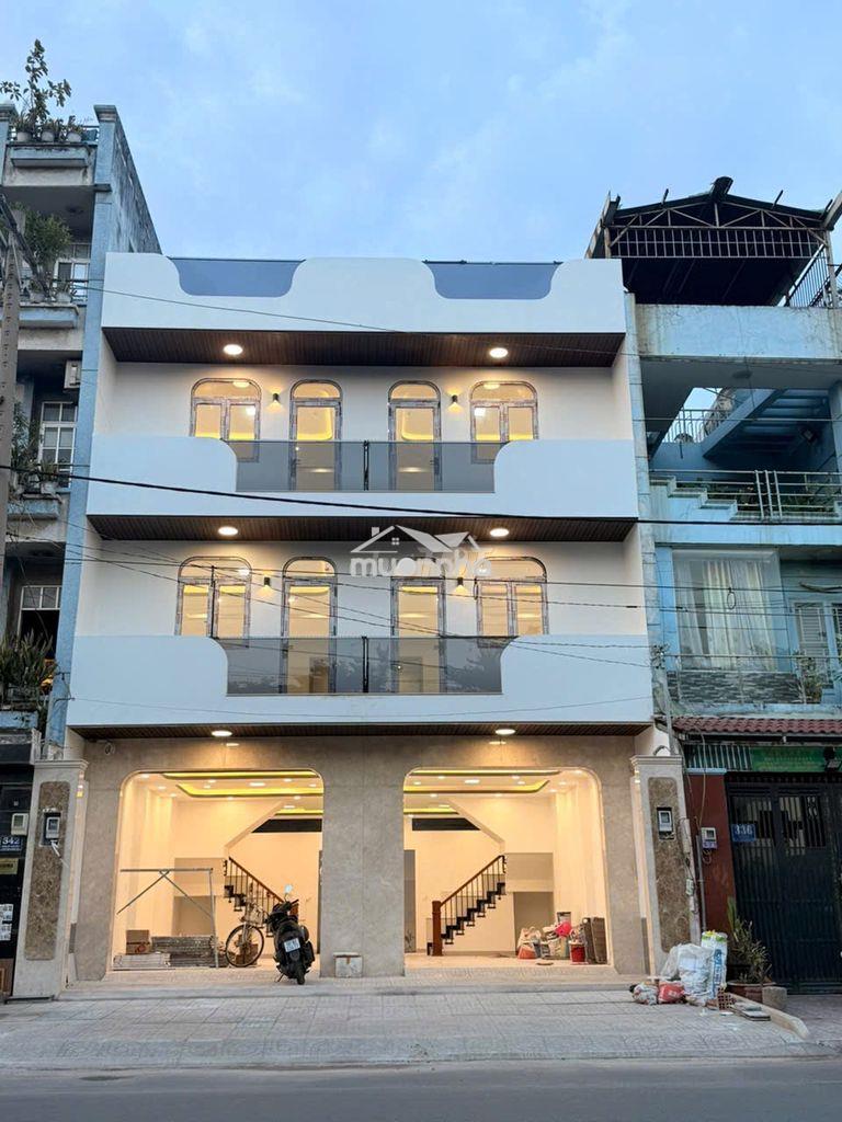 Nhà mặt tiền