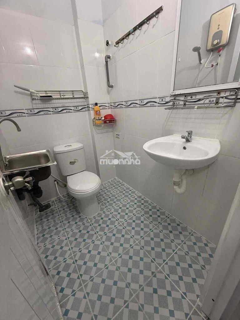 🔥 Q10 – phòng 20m² chỉ 3 triệu/tháng | máy lạnh – wc riêng – đang trốn - 3