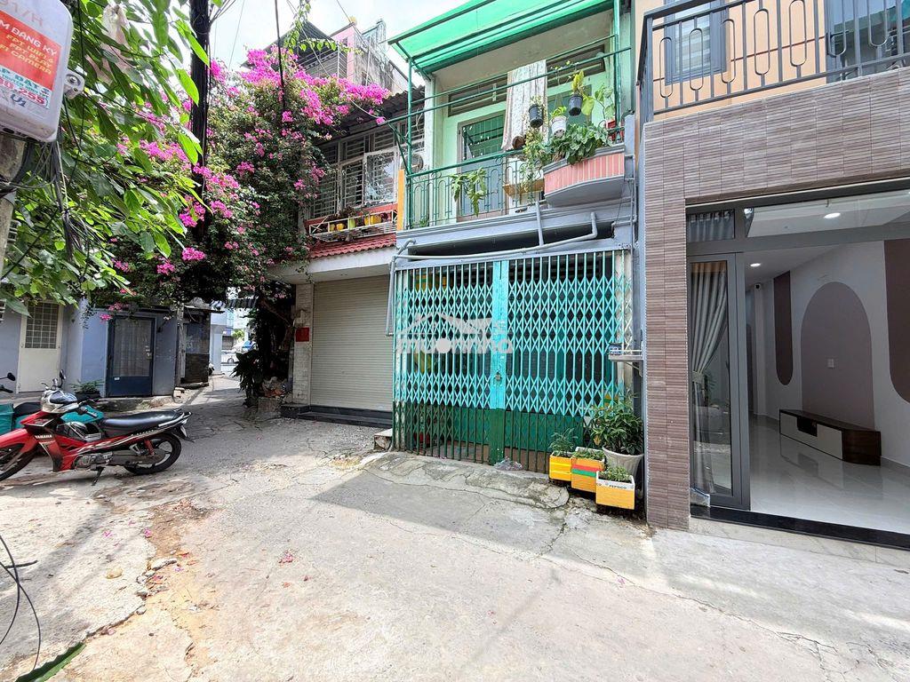 Chính chủ bán gấp nhà mới xây hxh quang trung p10 - 3pn cách mt 20m - 2
