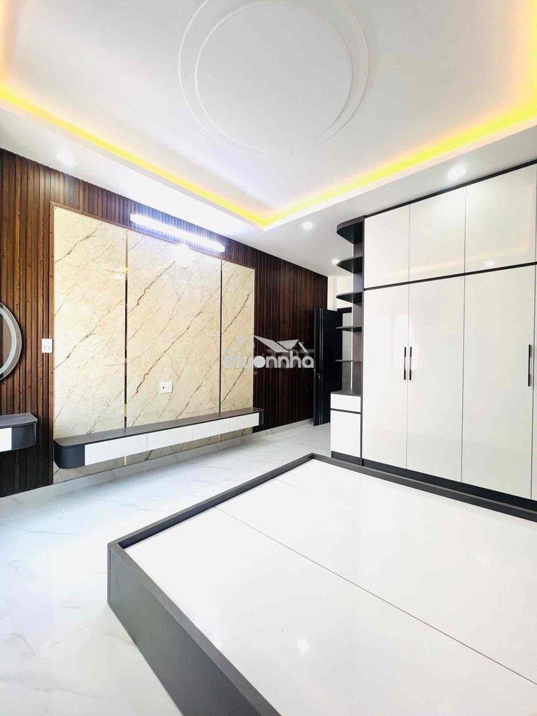 Nhà thang máy 5 tầng, sân thượng - đường 6m - đầm sen - 3
