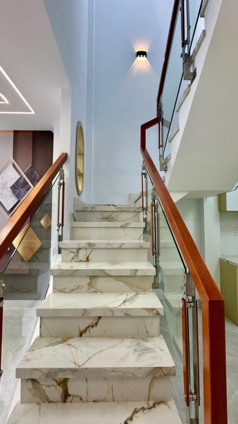 Chỉ 4,95 tỷ  mặt tiền tân hiệp 31 _hóc môn .110m² _2 tầng shr  - 4