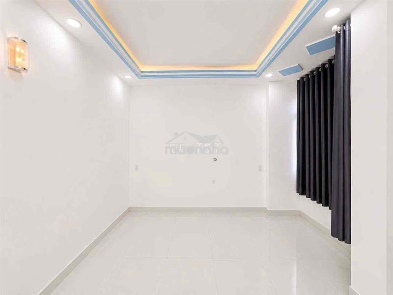 Cho thuê nhà nguyên căn 4pn 5wc hẻm huỳnh tấn phát nhà bè