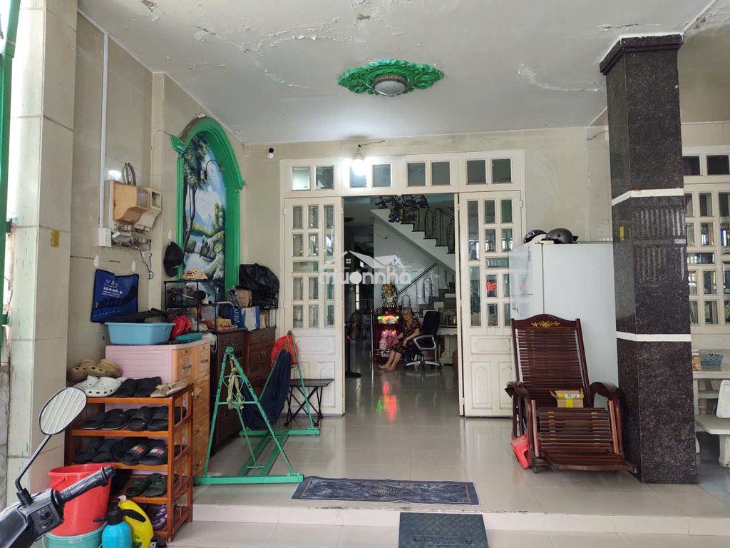 Cần bán nhà ngay tại trung tâm phường đông hoà, tp.hcm, 266m2- 6,7 tỷ - 2
