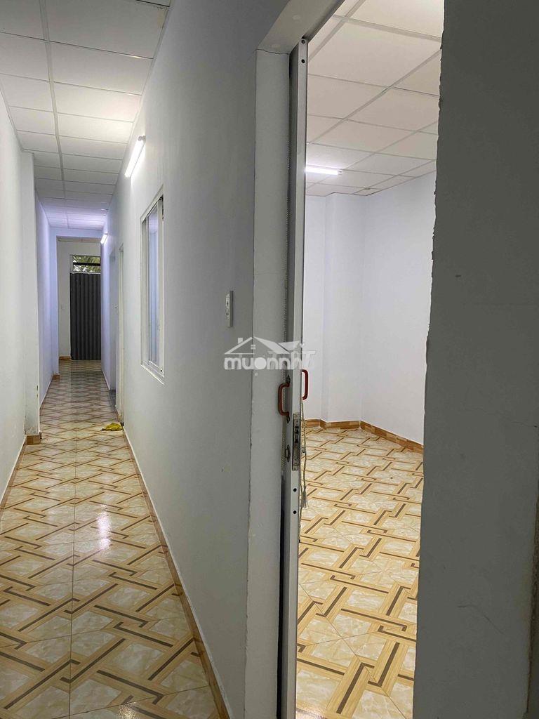 Nhà đẹp 4m x 40m , 1 lầu , hẻm xe hơi , cách chợ phú lạc 200m - 4