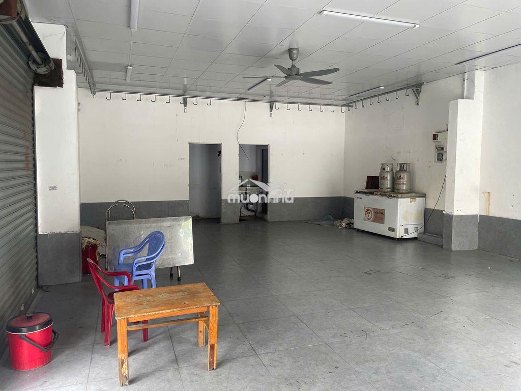 Cho thuê mặt bằng 2 mặt đường gần chợ, 7x 12m, giá 9tr/ tháng - 4