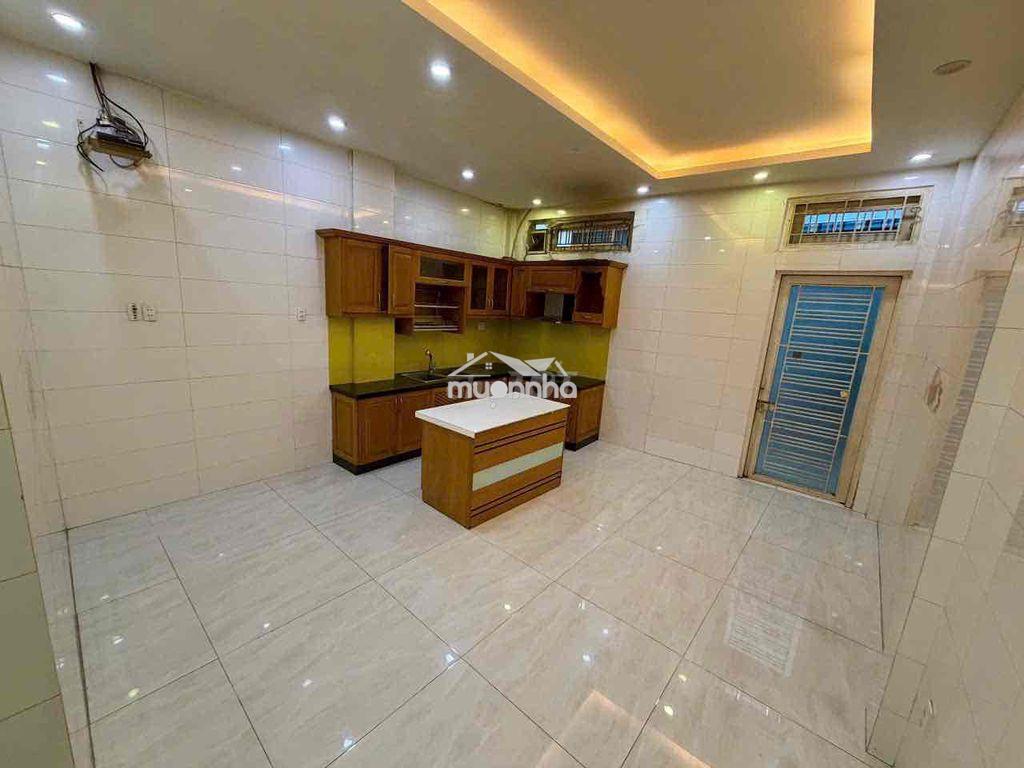 Nguyên căn hẻm xe van phạm văn hai(4,7x18m 1 lầu) - 2