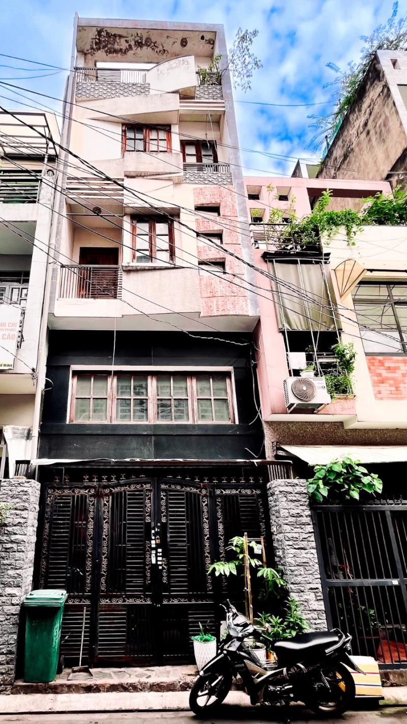 🏡 Hàng hiếm ! nhà 5 tầng hxh 8m sát bên nhà ga t3, giá : 9 tỷ tl