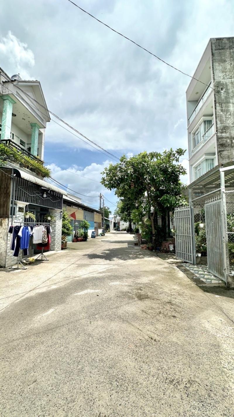 Nhà mới lê thị kim_hóc môn hẻm ô tô – 5×20m – chỉ 5,2 tỷ - 2