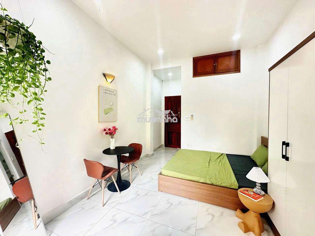 Căn hộ studio 35m2 ban công full nội thất gần ngã tư hàng xanh - 2