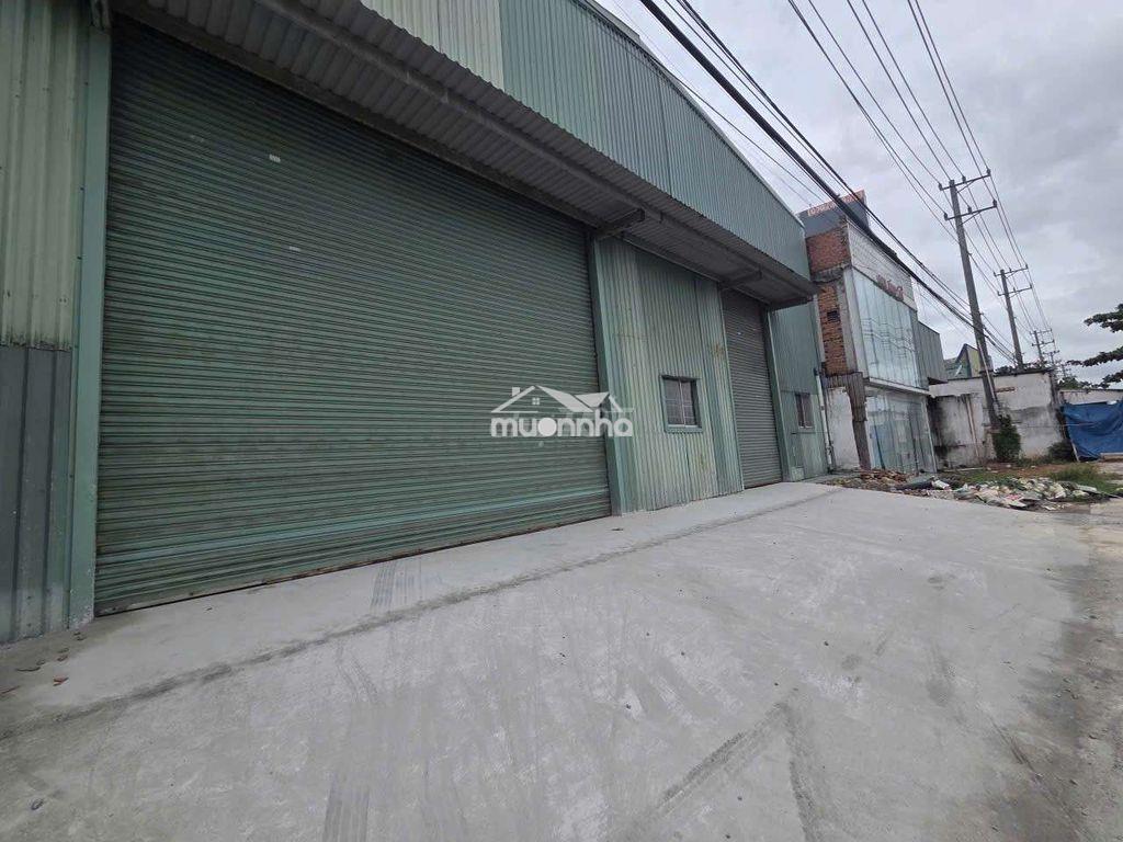 Chính chủ cho thuê xưởng mt ql13 thuận an. dt: 300m tạo - 3