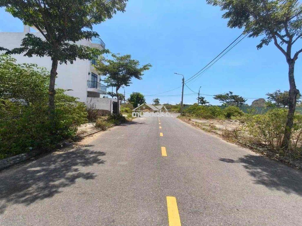Bán đất đấu lưng hồ đầm sen giá rẻ - 2