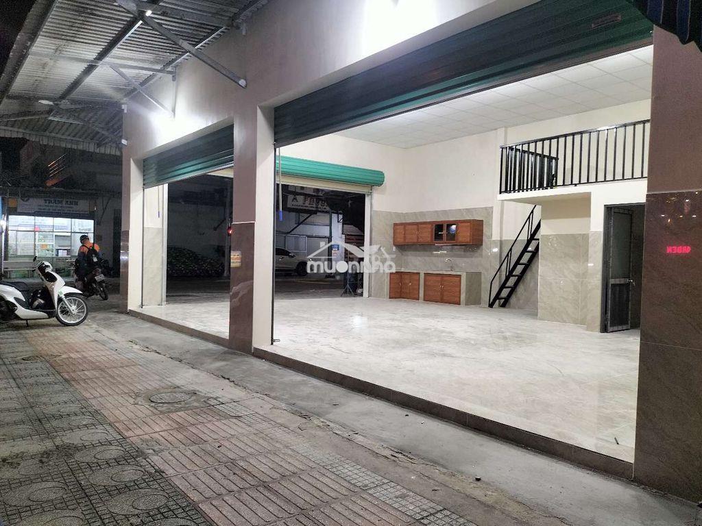 Căn góc cực đắc địa còn xót lại trên con đường sầm uất - 4