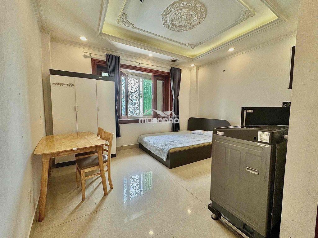 Cho thuê căn hộ ngay mặt tiền gần nhà thờ tân định quận 1 giá rẻ t5 - 3