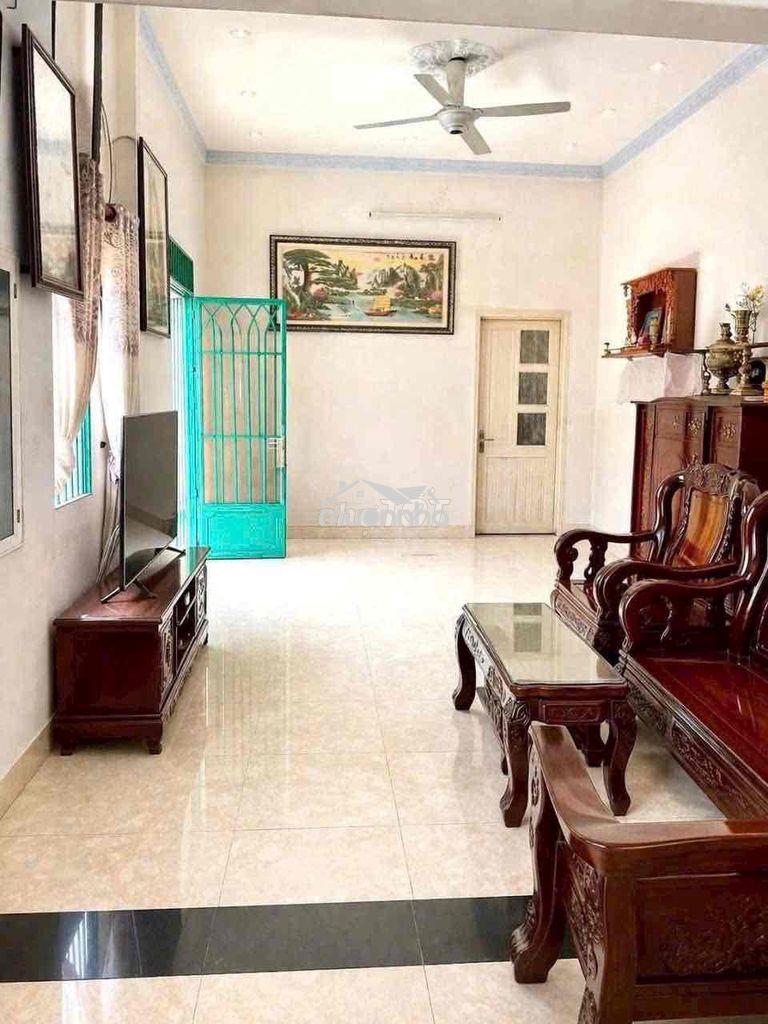 Nhà 50m2 gần bv thủ đức giá thơm 2.95 tỷ
