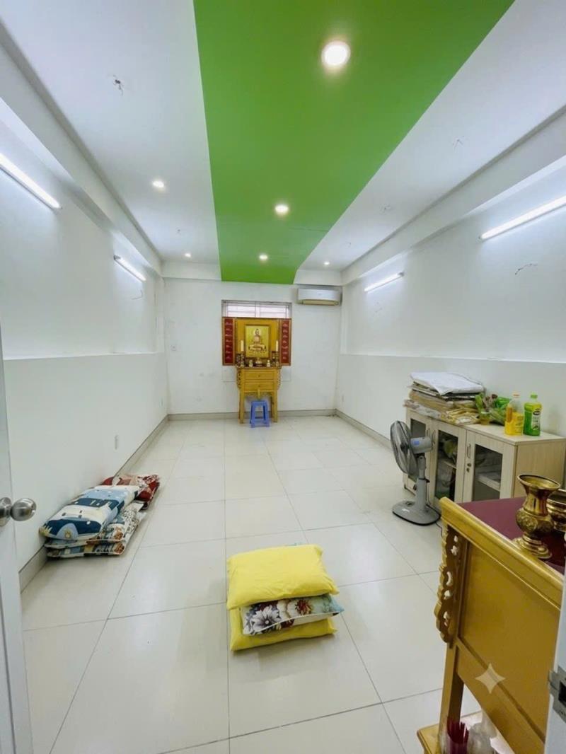 Gần bv nhi đồng 1 - cư xá đồng tiến - trung tâm q10 - dt: 4*19m - 15 tỷ 5 - 2