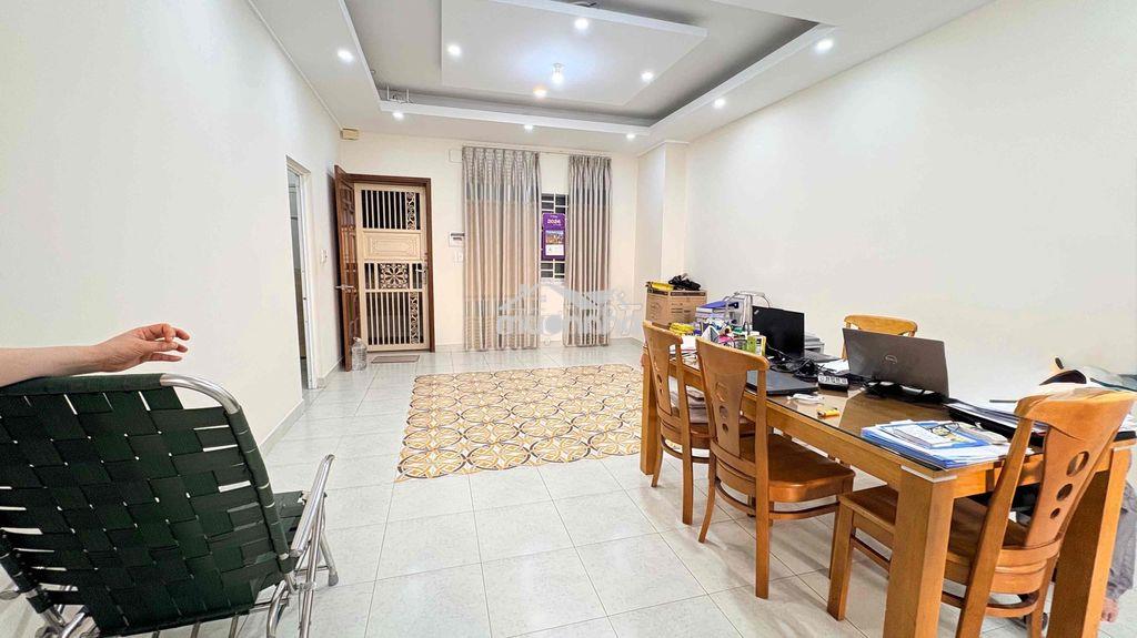 Cho thuê căn hộ 2pn 2wc 90m2 view pháo hoa quận 1 . free pql - 2
