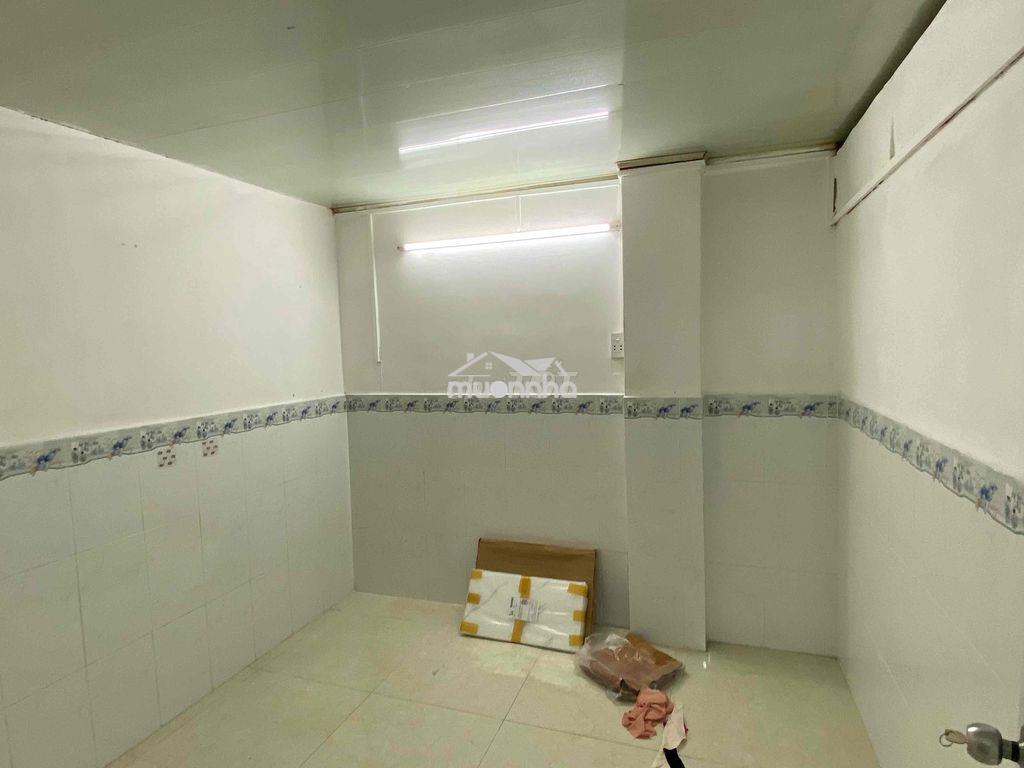 Chung cư 2pn lầu 3 - 352 trần phú, quận 5 - 3