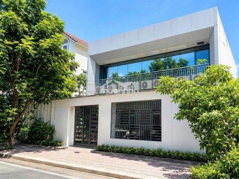 Toà vp an phú dạng tiền chế 10x20m trống suốt giá chỉ 67tr