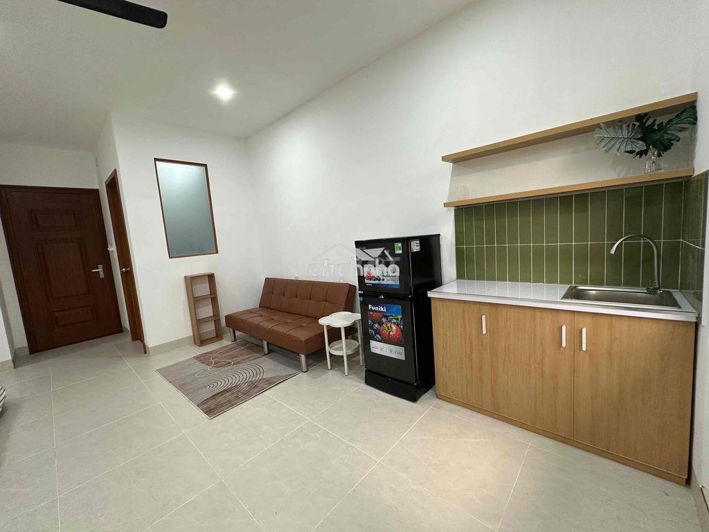 Chủ giảm giá căn hộ dv full nội thất có ban công lớn - Ảnh 4